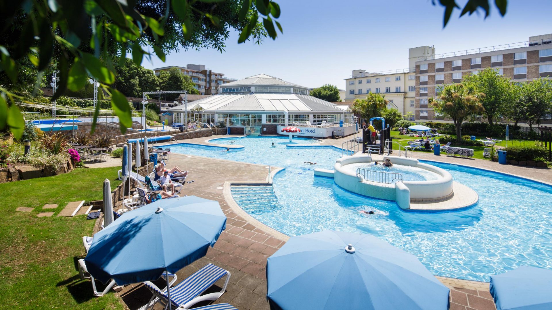 Rooms Apollo Hotel St Helier Jersey Self Catering Cottages Jersey